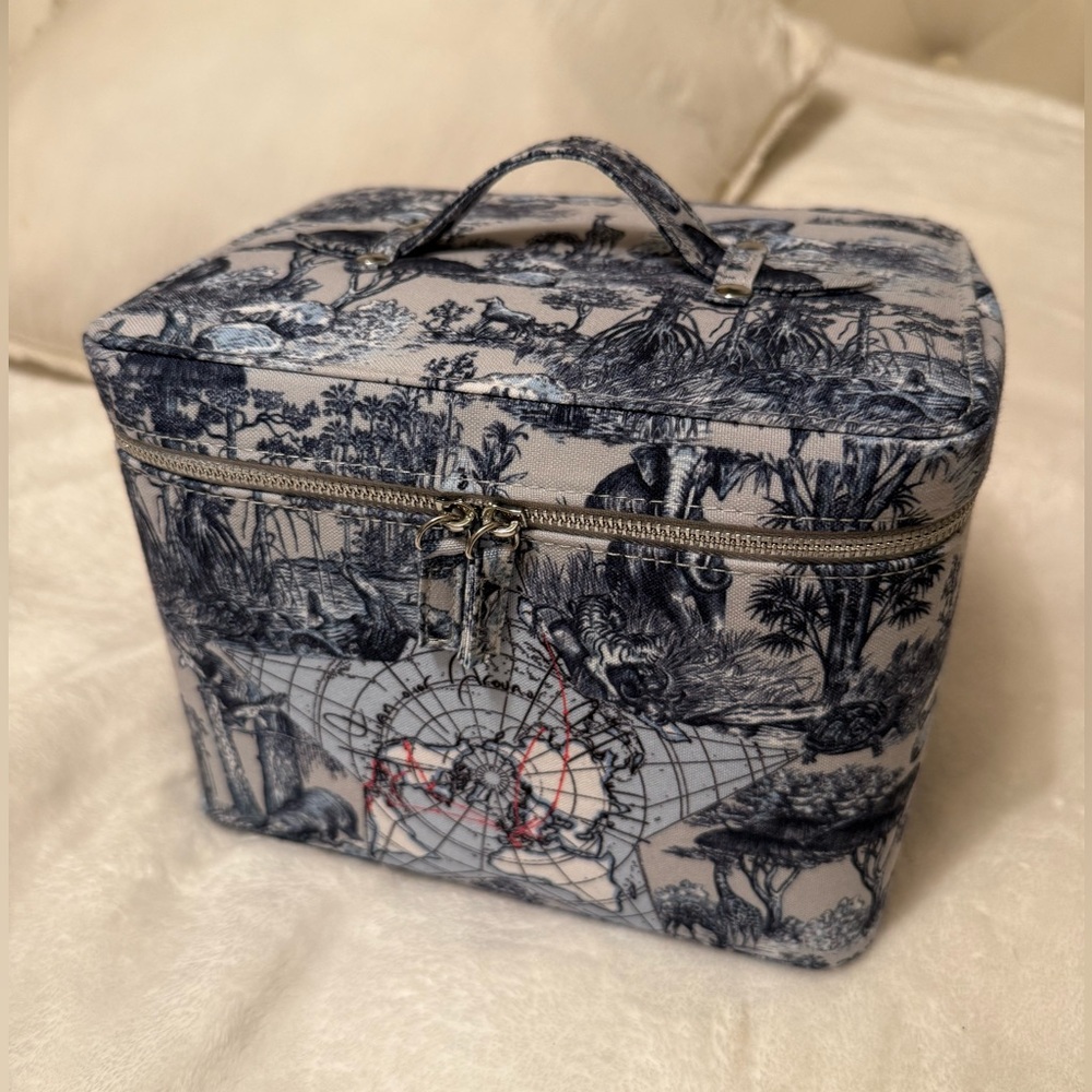 New DIOR Vanity Case With Around The World Motif with Mirror